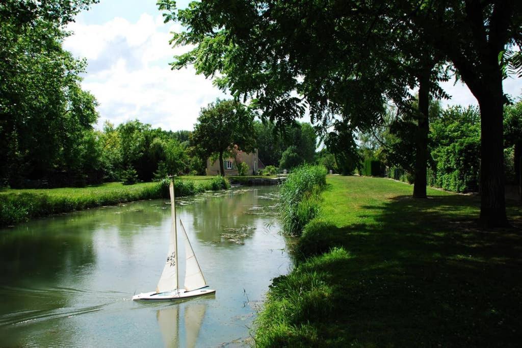 Petite Maison Au Bord Du Canal, 8' Zoo De Beauval, Pmr Noyers-sur-Cher Buitenkant foto